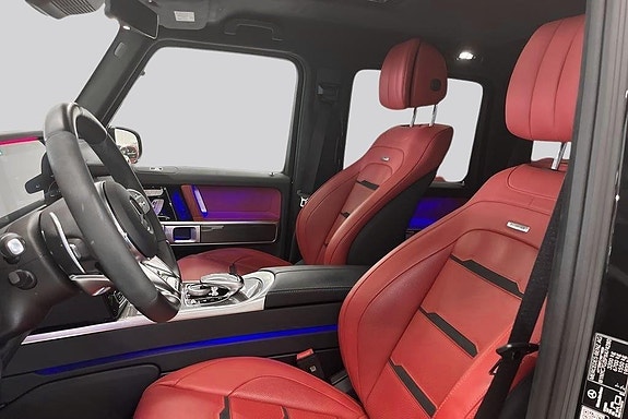 Mercedes-Benz G63 8 of 21