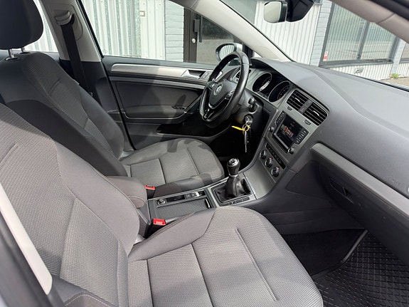 Volkswagen Golf I 5 of 24