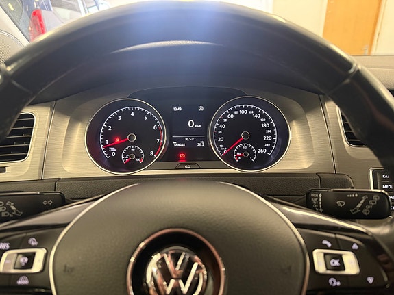 Volkswagen Golf I 21 of 24