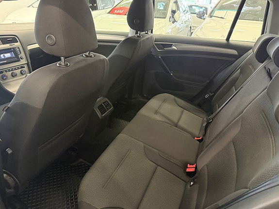 Volkswagen Golf I 19 of 24