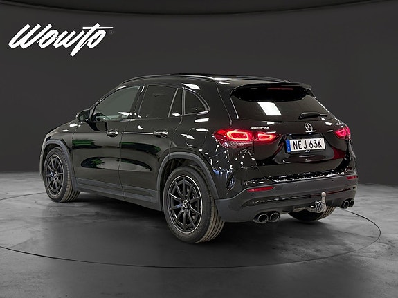 Mercedes-Benz GLA45 6 of 17
