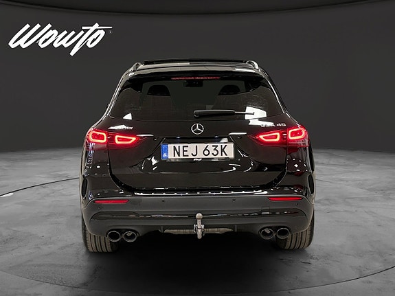 Mercedes-Benz GLA45 5 of 17