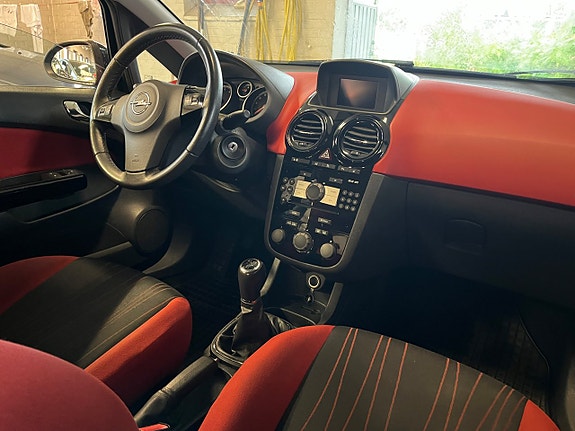 Opel Corsa 6 of 18