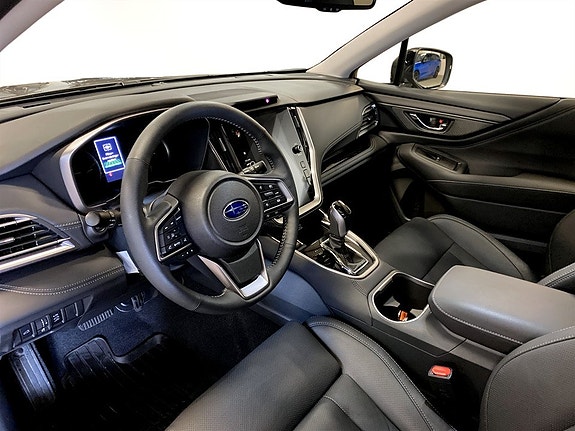 Subaru Outback 4 of 15