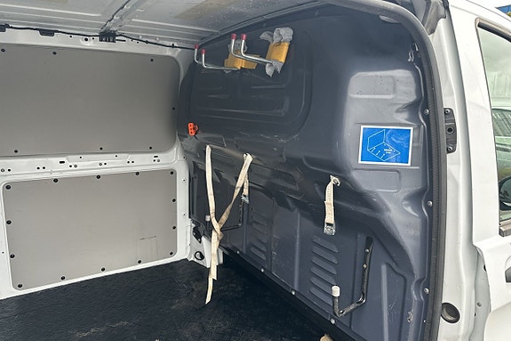 Mercedes-Benz Vito 114 26 of 27
