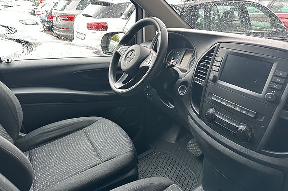 Mercedes-Benz Vito 114 12 of 27