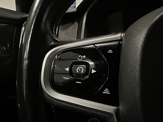 Volvo V90 Cross Country 11 of 26