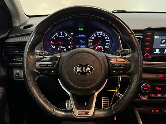 Kia Rio 16 of 23