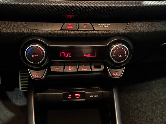 Kia Rio 20 of 23