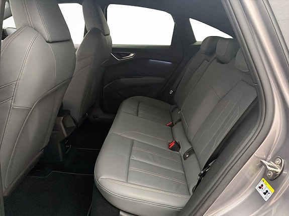 Audi Q4 e-tron 27 of 30
