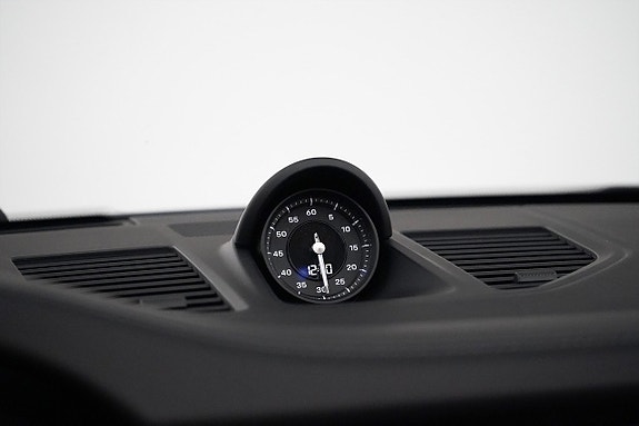 Porsche 911 13 of 30