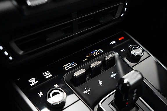 Porsche 911 19 of 30