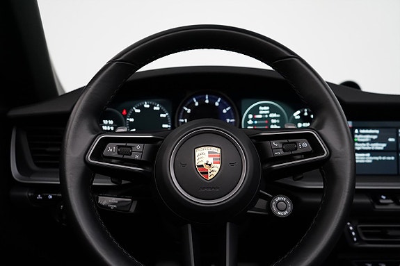 Porsche 911 12 of 30