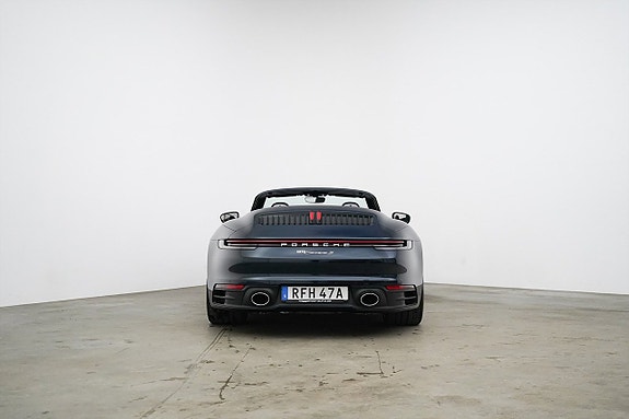 Porsche 911 28 of 30