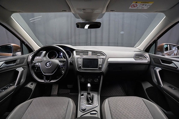 Volkswagen Tiguan 11 of 21