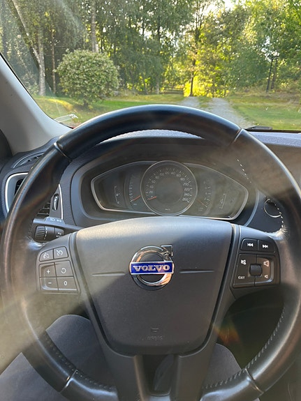 Volvo V40 8 of 10