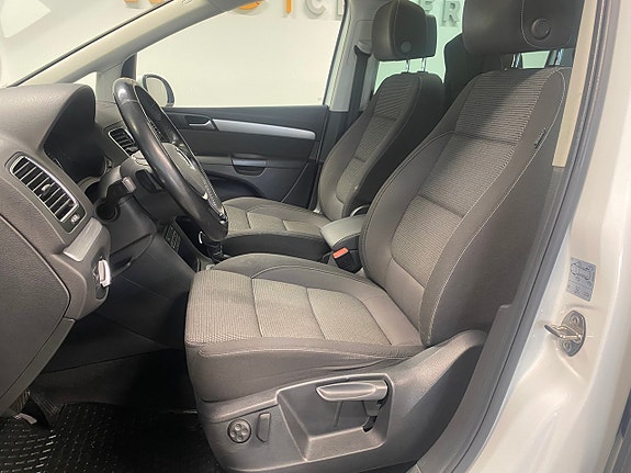 Volkswagen Sharan 9 of 21
