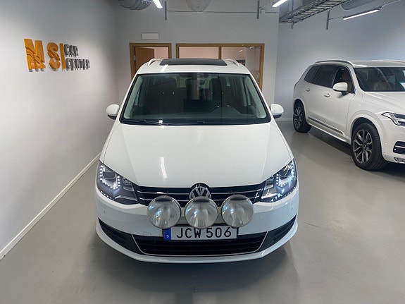Volkswagen Sharan 2 of 21