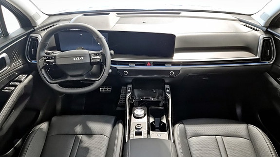 Kia Sorento 4 of 13