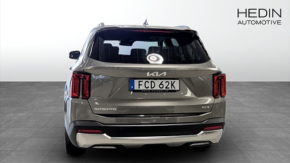 Kia Sorento 7 of 13