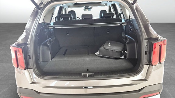 Kia Sorento 10 of 13