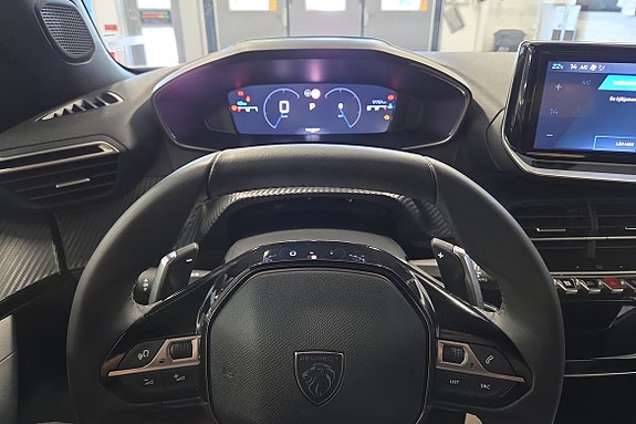 Peugeot 2008 6 of 12