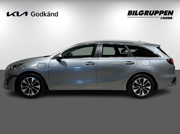 Kia Ceed 4 of 15