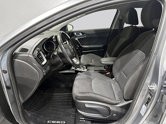 Kia Ceed 8 of 15