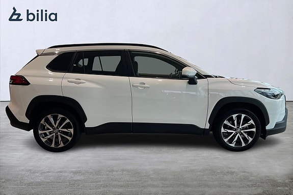 Toyota Corolla Cross 18 of 21