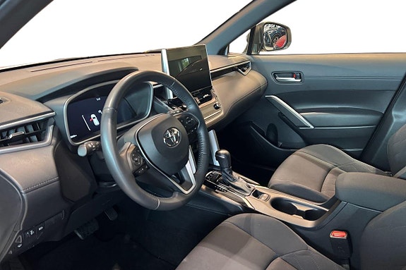 Toyota Corolla Cross 14 of 21
