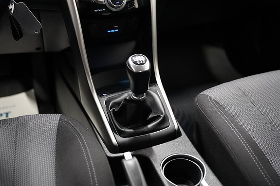 Hyundai i30 13 of 17