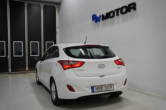 Hyundai i30 4 of 17