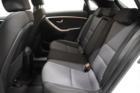 Hyundai i30 15 of 17