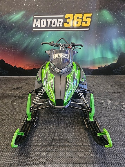 Arctic Cat M6000 153" • 274 MIL • KÖP ONLINE • 899:-/MÅN 8 of 9