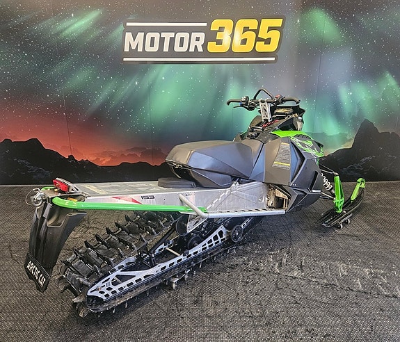 Arctic Cat M6000 153" • 274 MIL • KÖP ONLINE • 899:-/MÅN 3 of 9