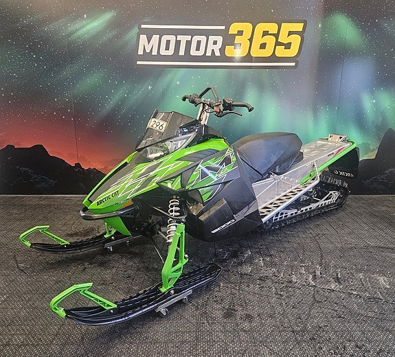 Arctic Cat M6000 153" • 274 MIL • KÖP ONLINE • 899:-/MÅN 7 of 9
