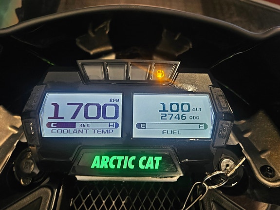 Arctic Cat M6000 153" • 274 MIL • KÖP ONLINE • 899:-/MÅN 9 of 9