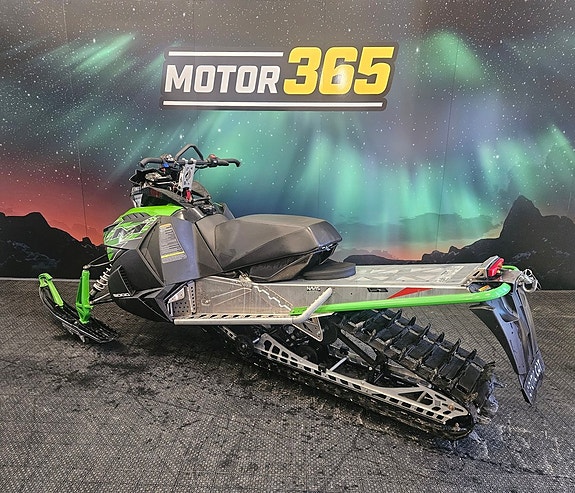 Arctic Cat M6000 153" • 274 MIL • KÖP ONLINE • 899:-/MÅN 5 of 9