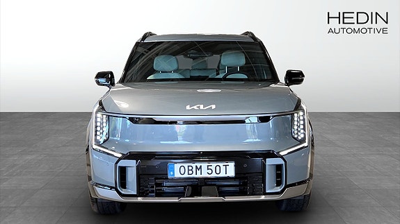 Kia EV9 8 of 13