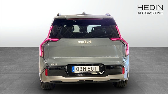 Kia EV9 7 of 13