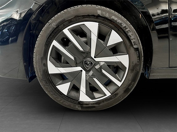 Peugeot 208 16 of 17