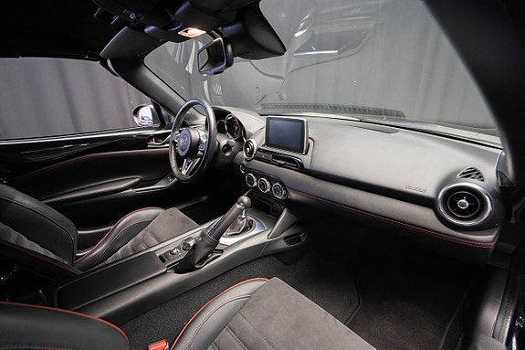 Mazda MX-5 11 of 15
