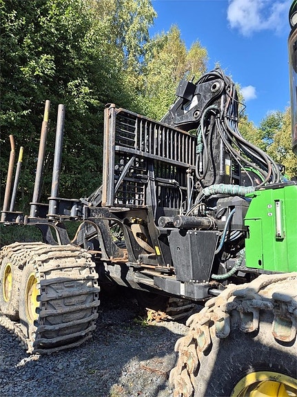 John Deere 1910G 5 of 5