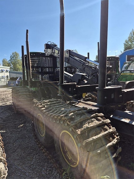John Deere 1910G 4 of 5