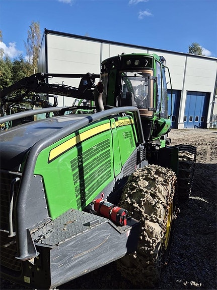John Deere 1170G 4 of 7