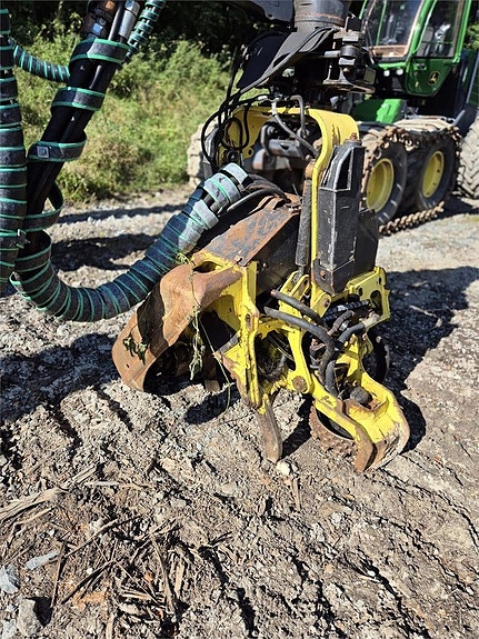 John Deere 1170G 3 of 7
