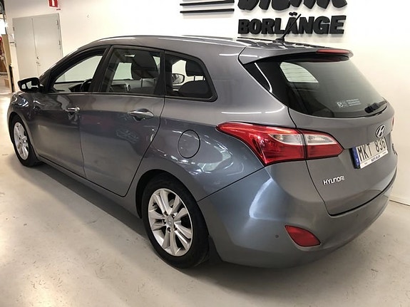 Hyundai i30 3 of 9