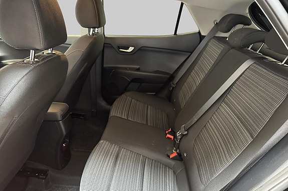 Kia Stonic 9 of 19