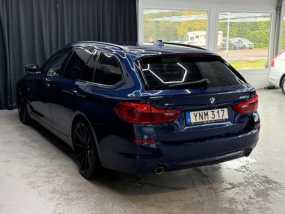 BMW 520d 3 of 14