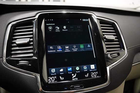Volvo XC90 19 of 27